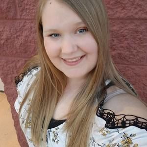 Meet your Posher, Katelyn